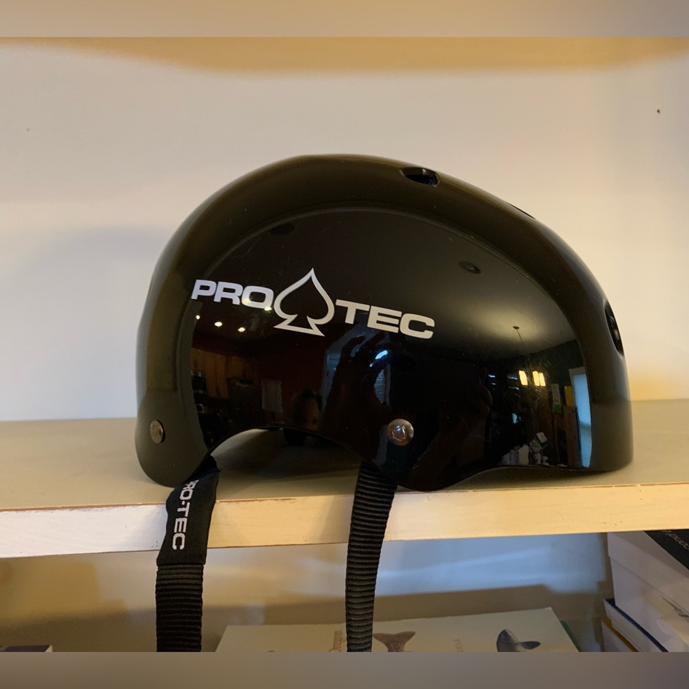 PROTEC Men’s helmet. Worn once.